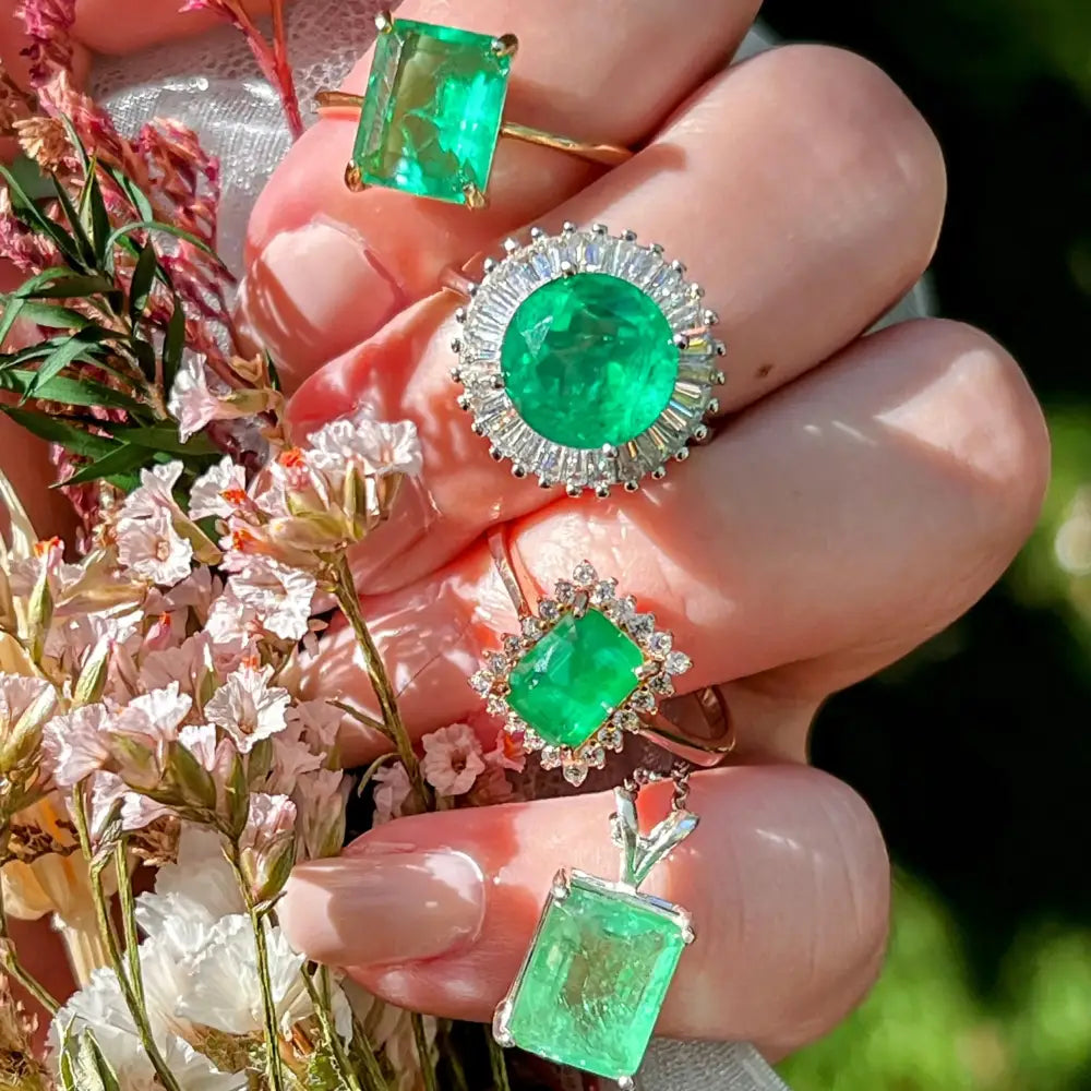 Vintage Chic - Jewelry Saving Lives Vintage Era