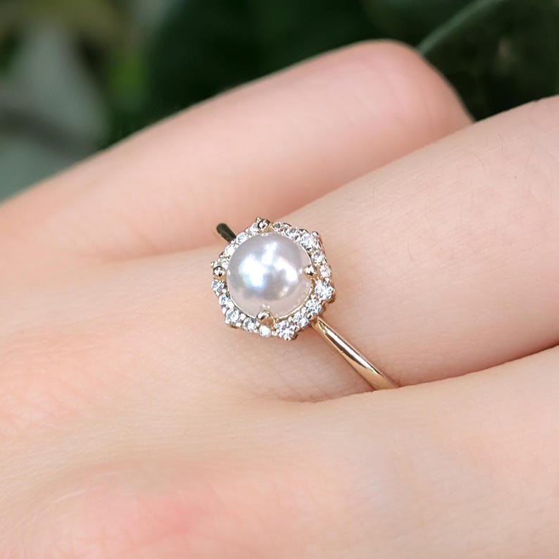 Pearl Hexagon Halo Ring