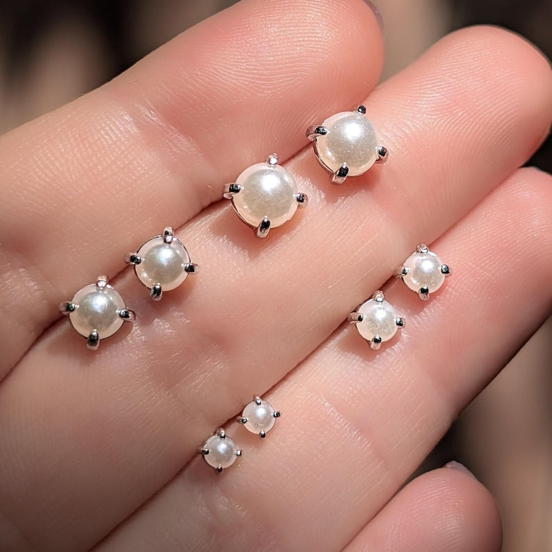 Pearl Round Earrings