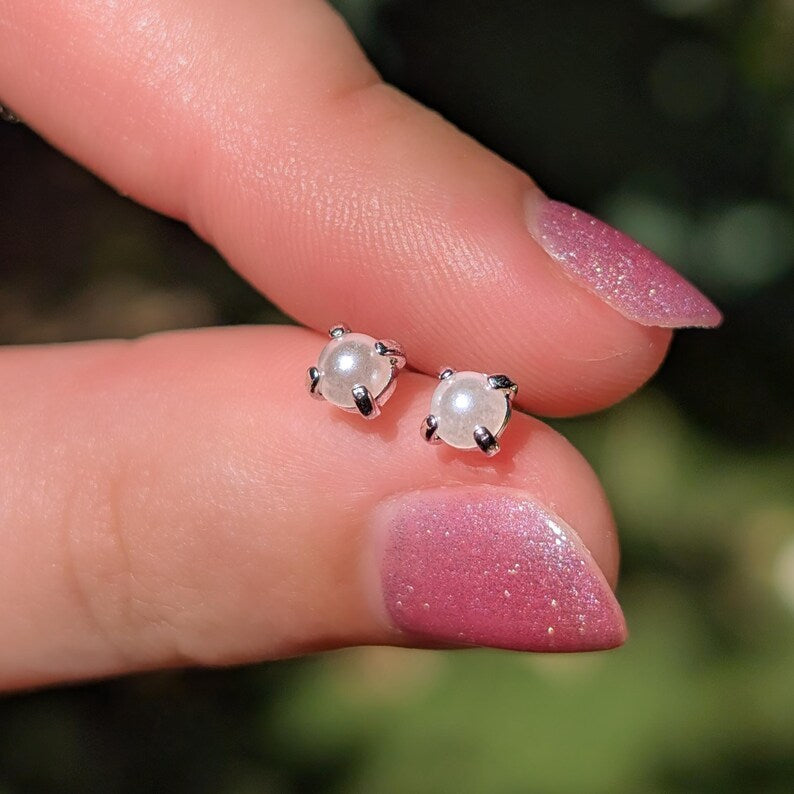 Pearl Round Earrings