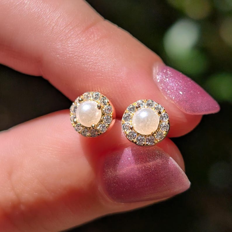 Pearl Halo Earrings