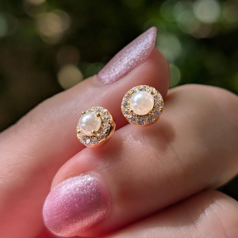 Pearl Halo Earrings