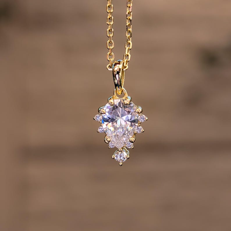Vintage Teardrop Moissanite Halo Pendant Necklace