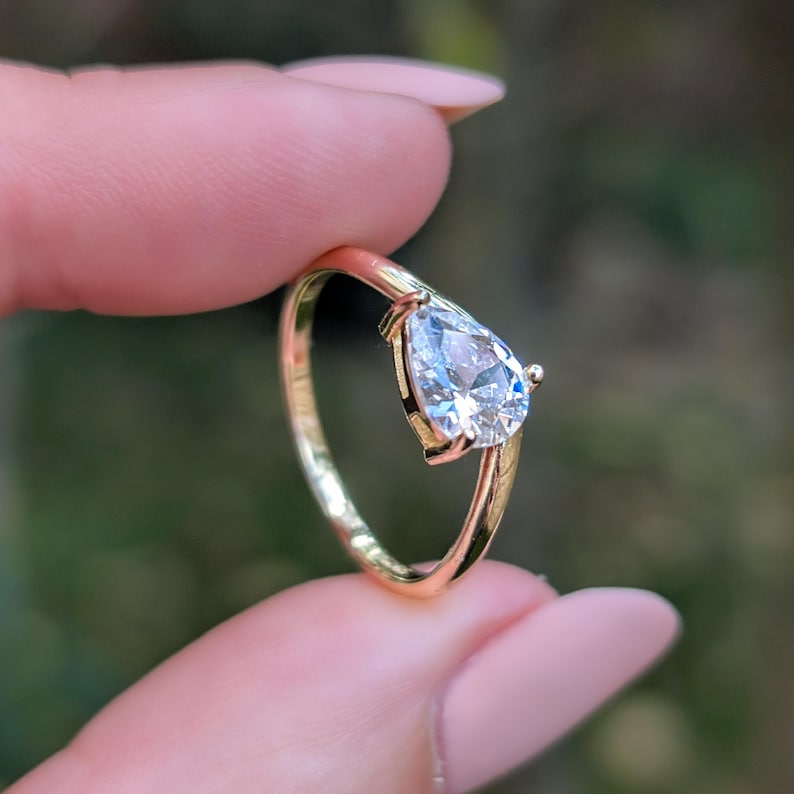 Sideways Lab Diamond Teardrop Ring