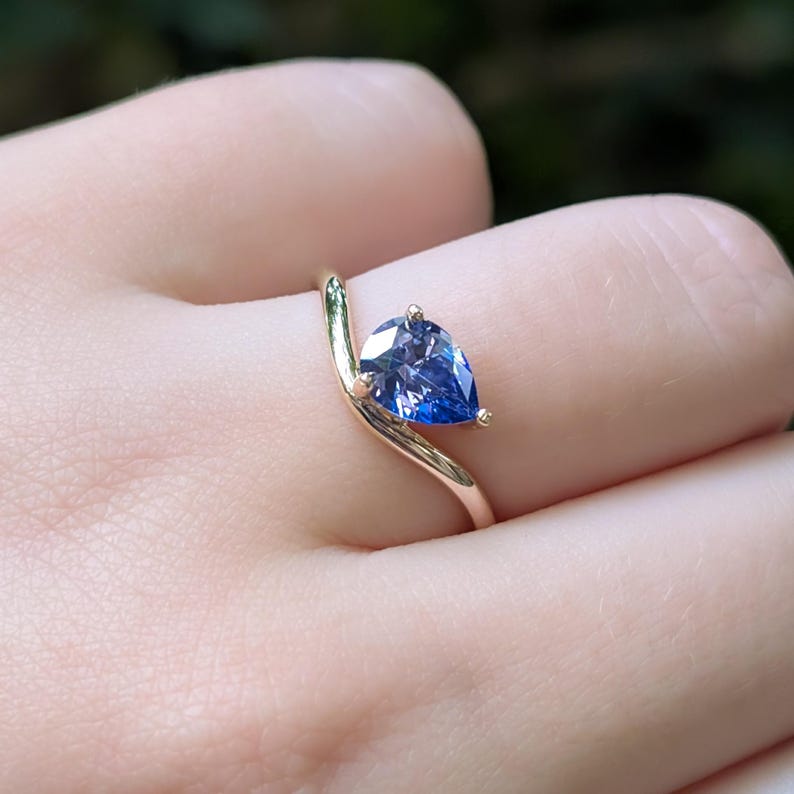 Sideways Tanzanite Teardrop Ring