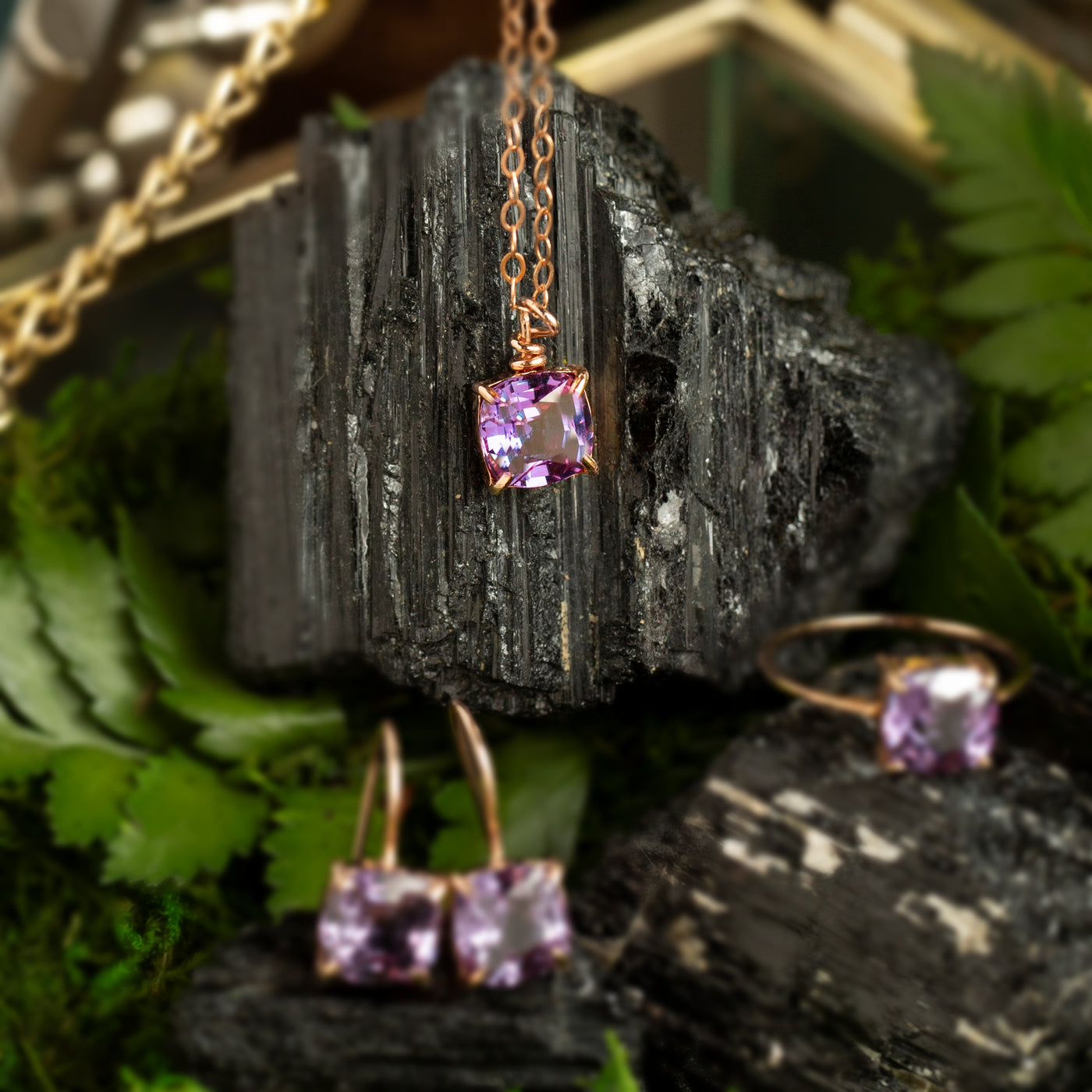 The Ashlynn - Brilliant Alexandrite Necklace