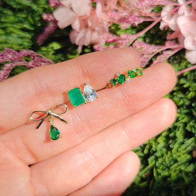 The Legacy - Emerald Cluster Ombre Earrings