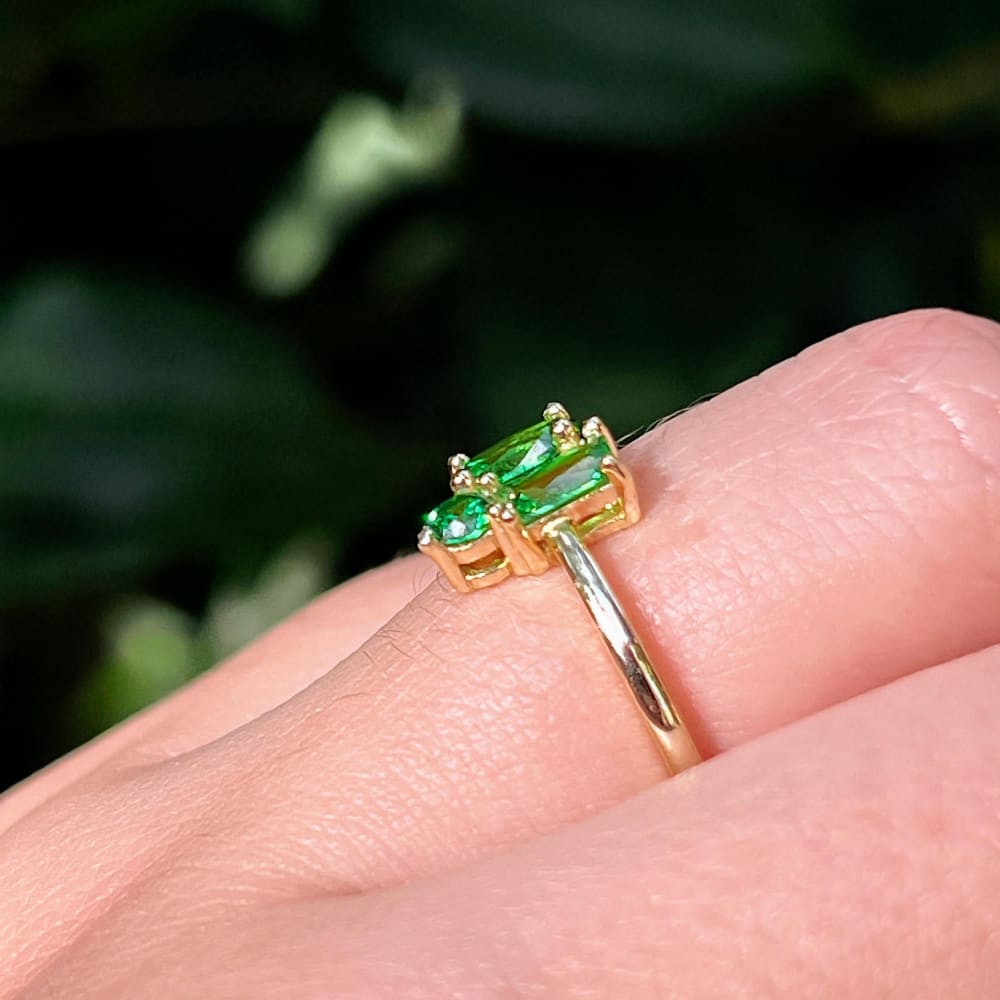 Emerald 3 Stone Cluster Ring Rings Handmade Handcrafted