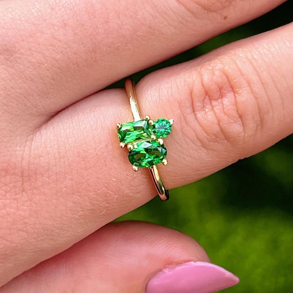 Emerald 3 Stone Cluster Ring Rings Handmade Handcrafted