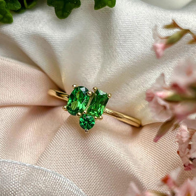 Emerald 3 Stone Cluster Ring Rings Handmade Handcrafted