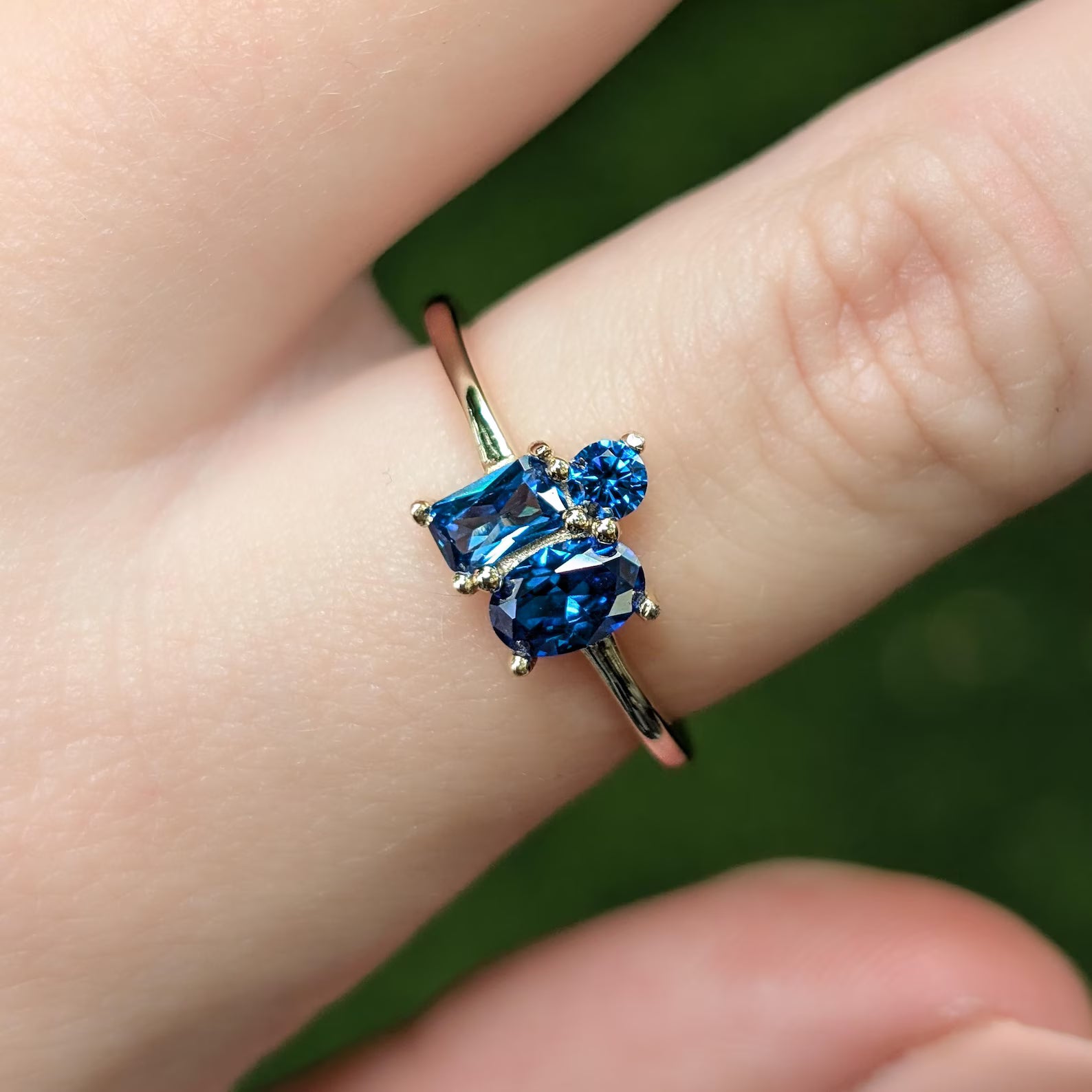 Sapphire 3 Stone Cluster Ring
