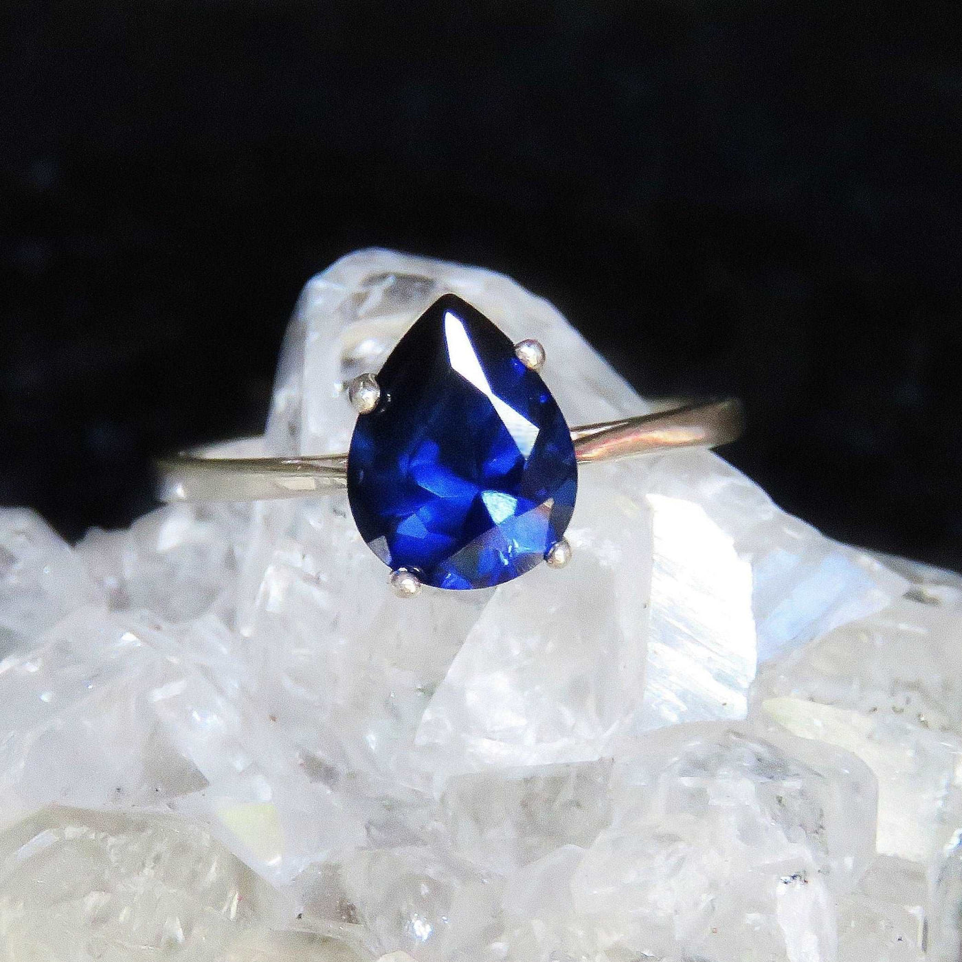 teardrop sapphire ring