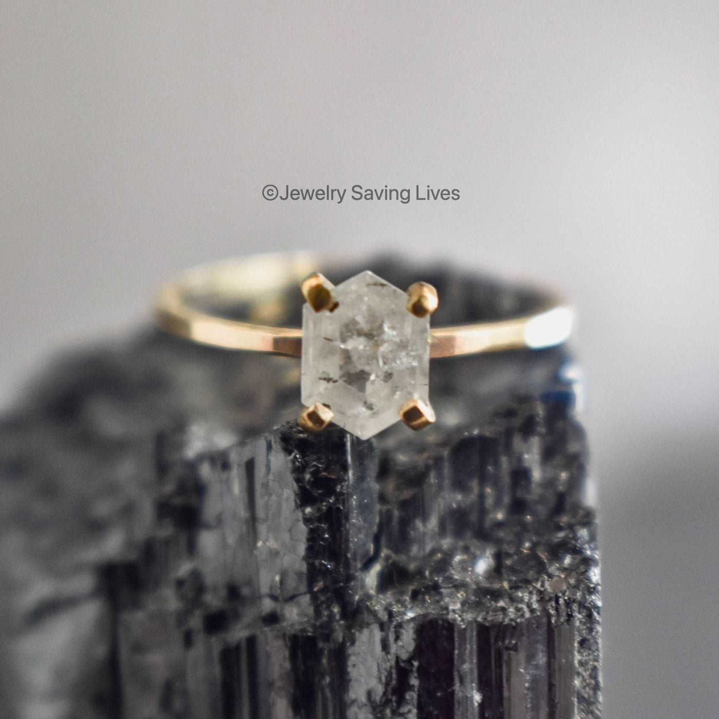 diamond ring in yellow gold