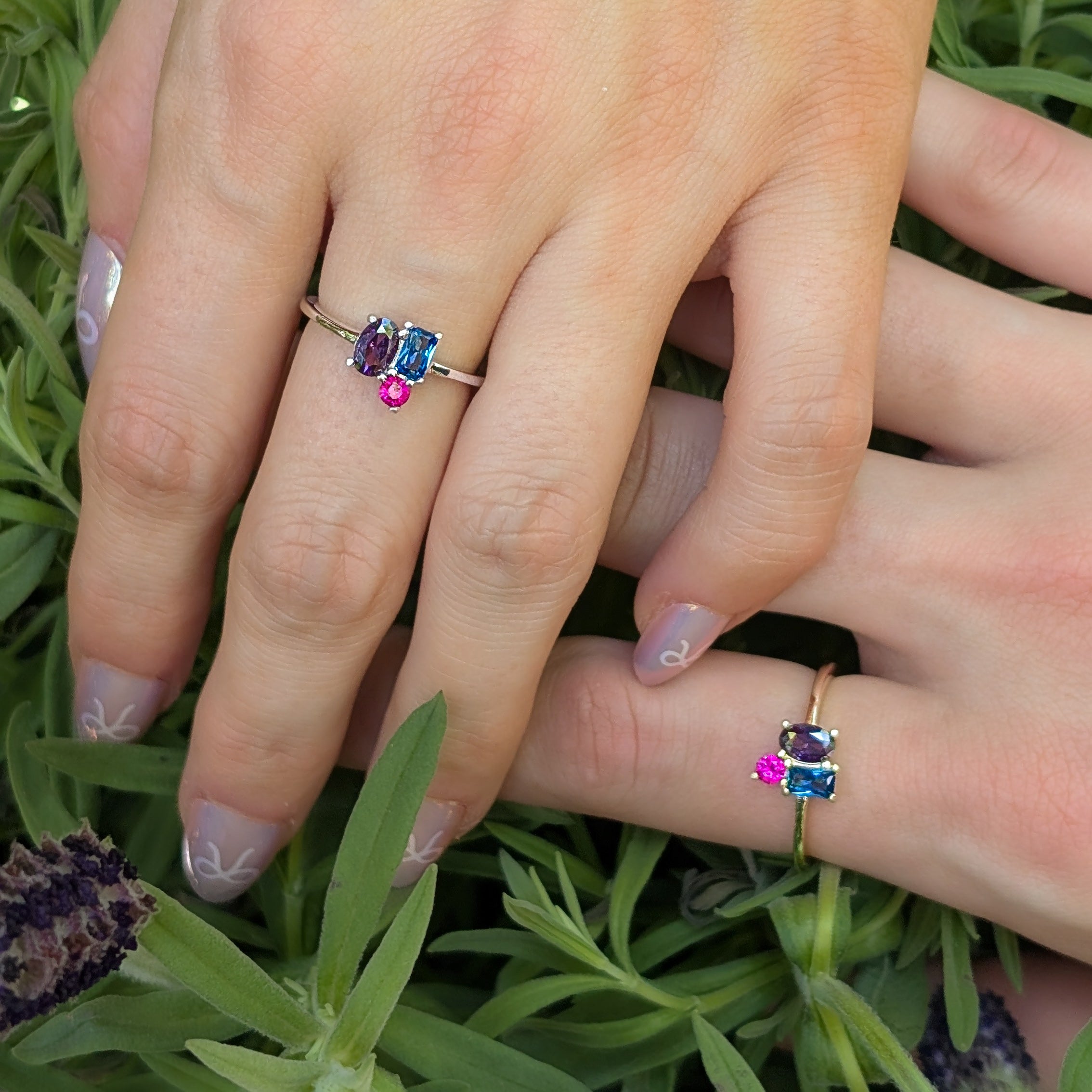 The Tulia - Bisexual 3 Stone Cluster Ring