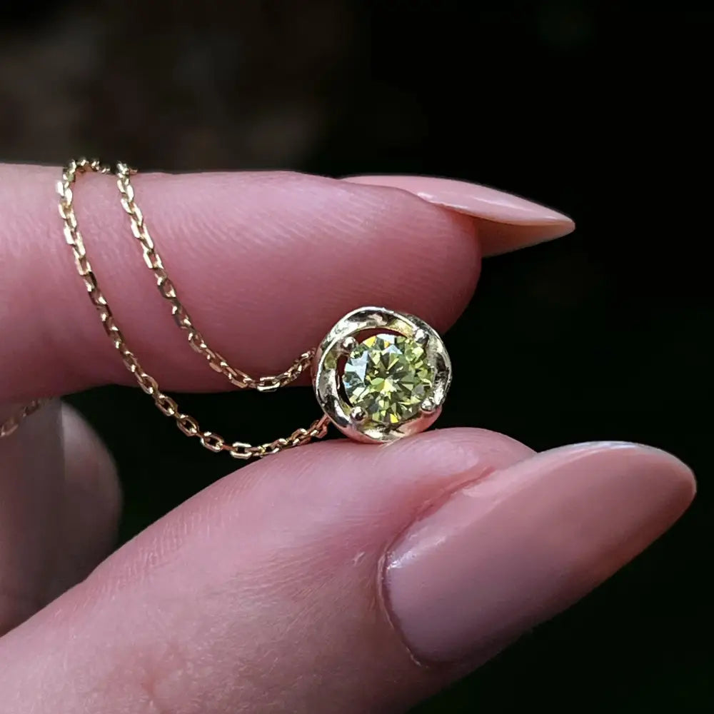 Swirl Necklace - Peridot Necklaces Handmade Handcrafted