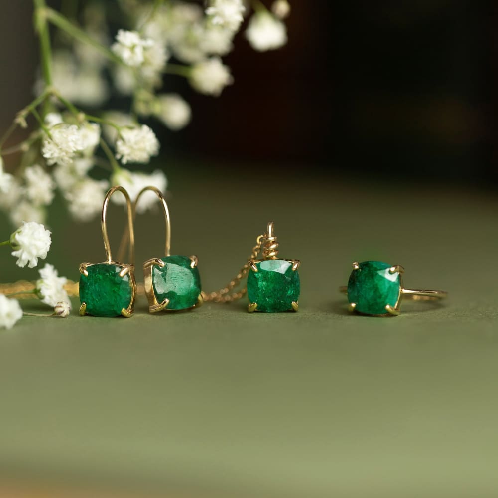 The Ashera - Natural Emerald Dangle Earrings Earrings Handmade Handcrafted