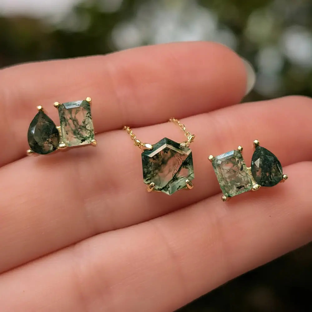 The Ashlynn- Hexagon Natural Moss Agate Necklace Necklaces Handmade Handcrafted