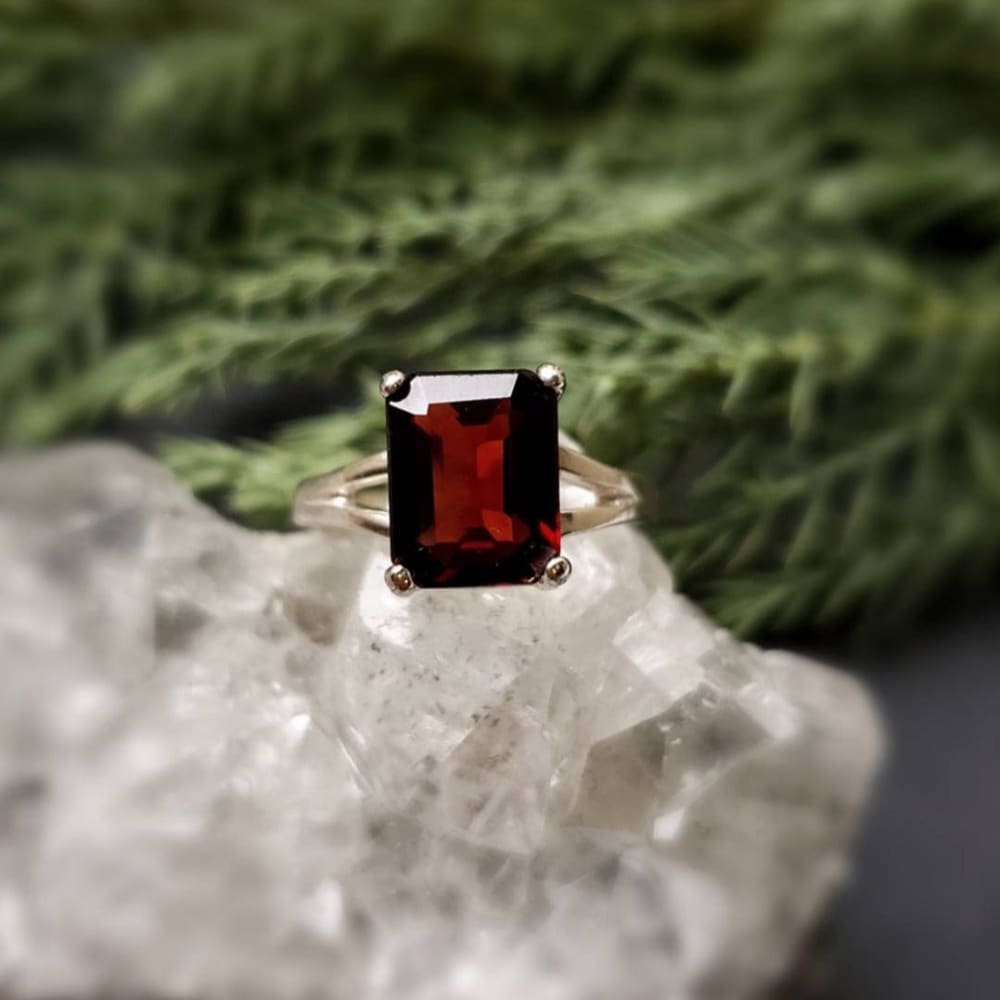 The Audrina - Natural Garnet Rings Handmade Handcrafted