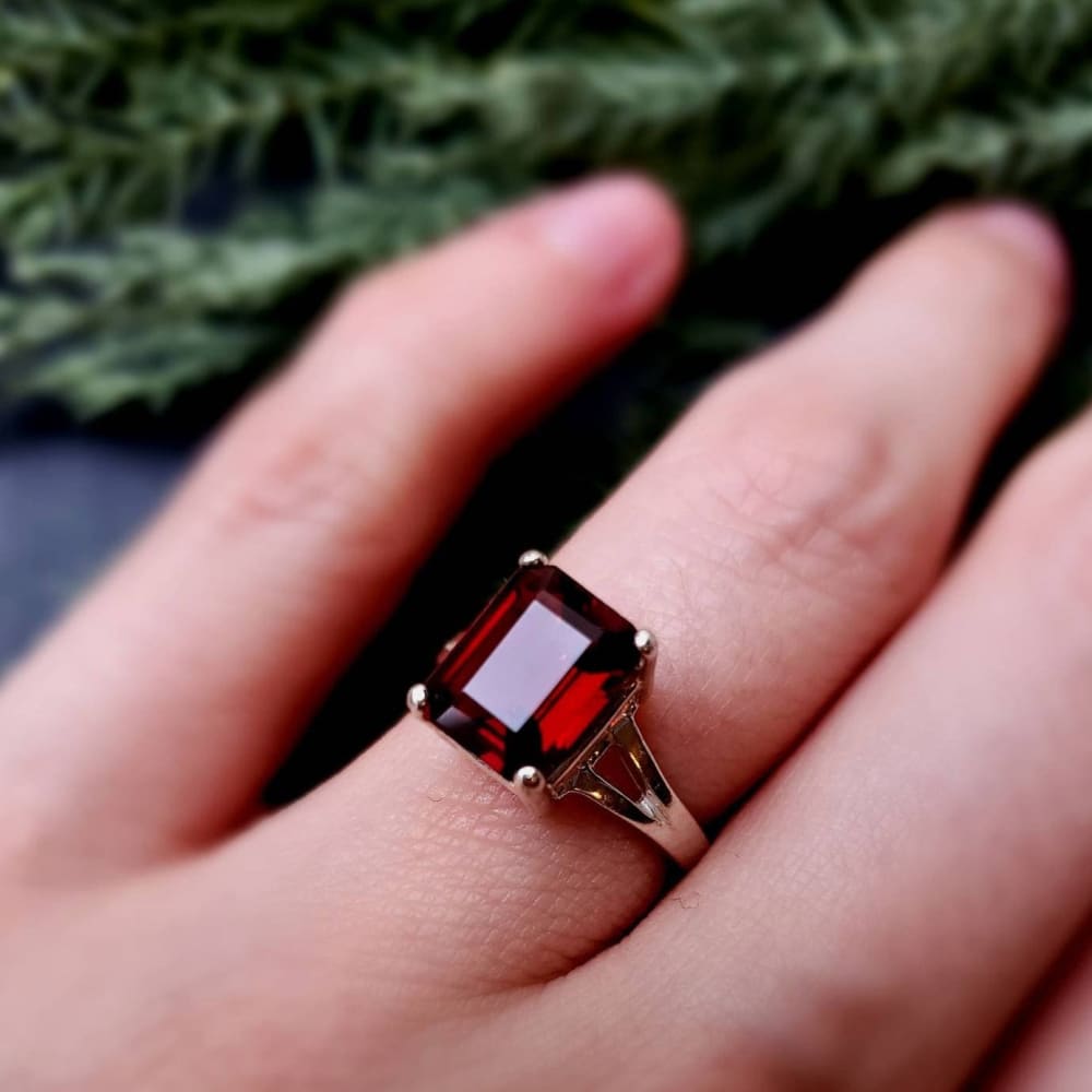 The Audrina - Natural Garnet Rings Handmade Handcrafted