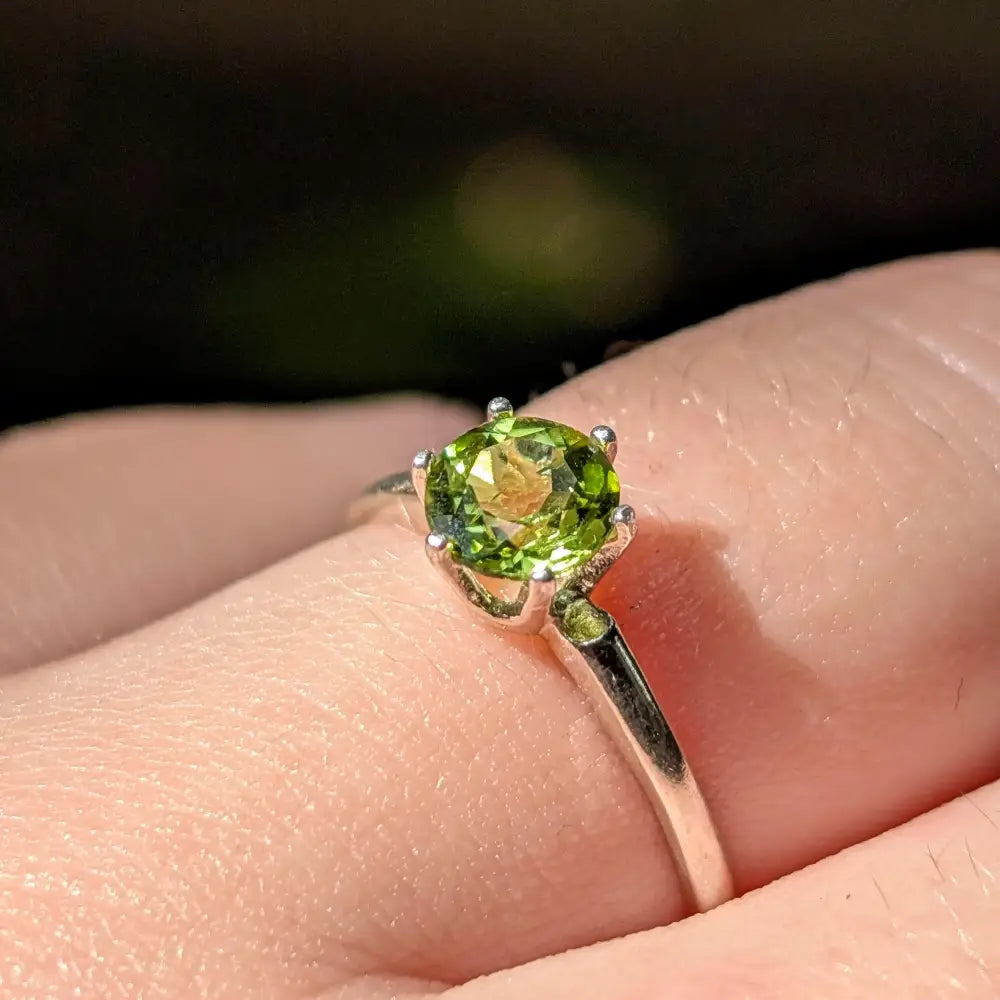 The Juliet - Brilliant Peridot Stone Rings Handmade Handcrafted