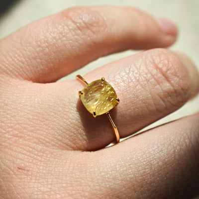 rutilated quartz ring in gold