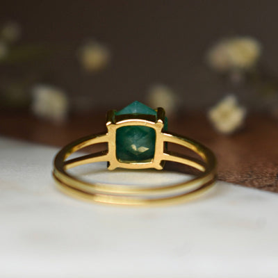 Hexagon Emerald Ring