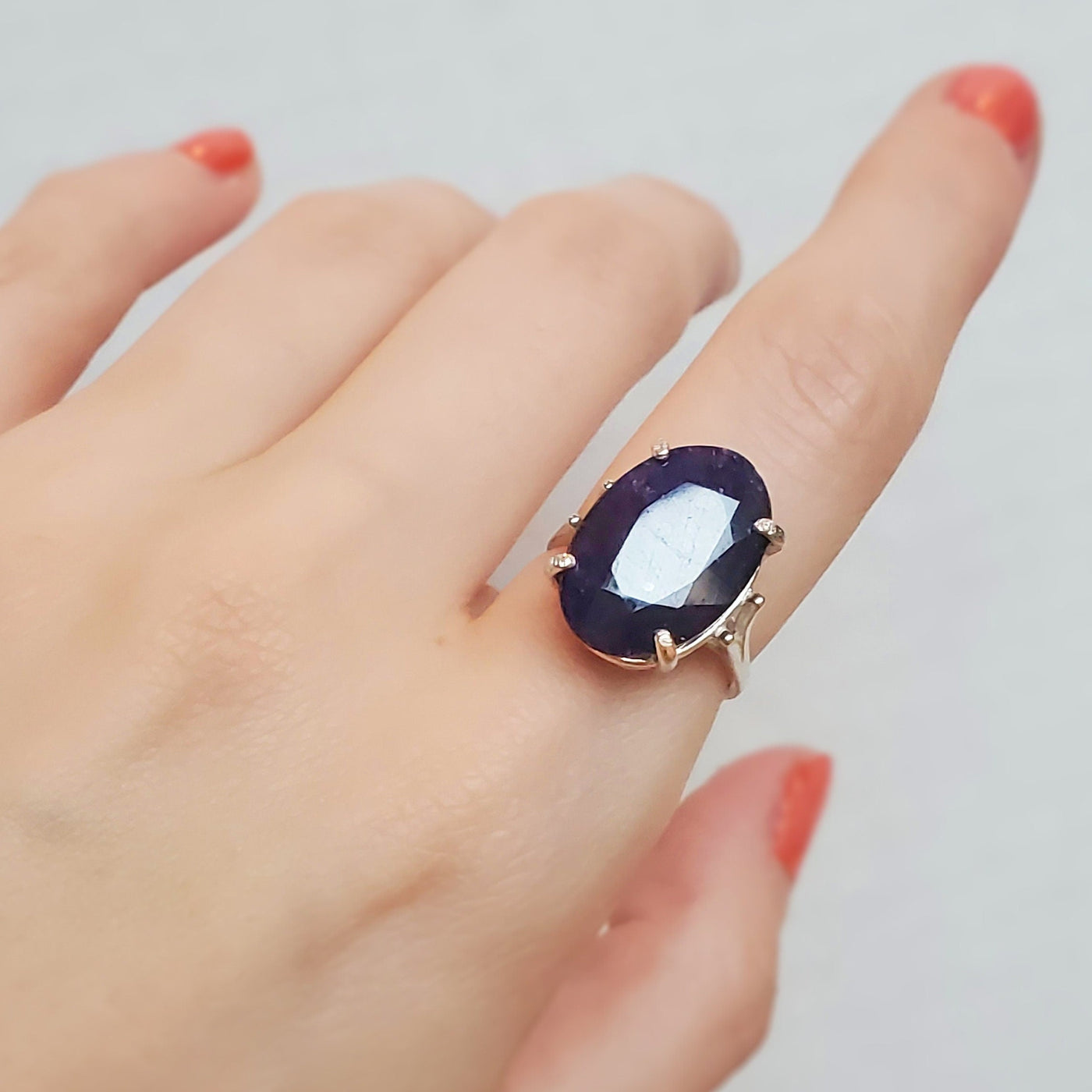 Oval Natural Sapphire Cocktail Ring